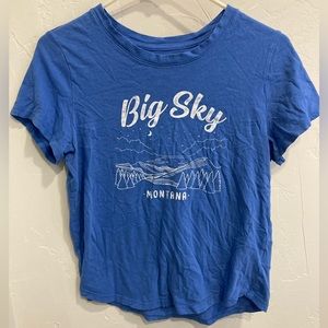 Old Navy Blue Sky blue tee